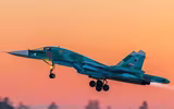 [ẢNH] Phi công Su-34 Nga luyện không chiến ở độ cao 15 km với tốc độ siêu thanh