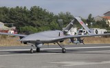 [ẢNH] Cấm vận phương Tây khiến UAV Bayraktar TB2 của Thổ Nhĩ Kỳ... mạnh hơn