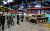 [ẢNH] Iran điều lượng lớn T-72 nâng cấp tới sát biên giới Azerbaijan, sẵn sàng tham chiến?