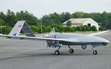 [ẢNH] Cấm vận phương Tây khiến UAV Bayraktar TB2 của Thổ Nhĩ Kỳ... mạnh hơn