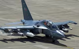 [ẢNH] Nga hé lộ hình ảnh máy bay Yak-130 đầu tiên của Việt Nam