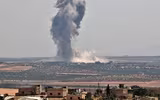 [ẢNH] Nga tấn công trực diện Thổ Nhĩ Kỳ tại Syria trong khi ‘uốn dẻo cơ bắp’ ở Karabakh