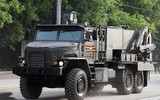 [ẢNH] Mỹ muốn cấm vận TOS-2 Tosochka của Nga vì... quá mạnh