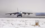 [ẢNH] Máy bay khổng lồ An-124 Nga văng mất động cơ, phải hạ cánh khẩn cấp