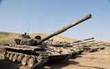 [ẢNH] Khả năng sống sót thấp của xe tăng T-72 trong chiến tranh Karabakh