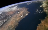 [ẢNH] NATO dọa đóng cả eo biển Bosphorus và Gibraltar, khoá chặt Hạm đội Biển Đen