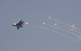 [ẢNH] Máy bay bí ẩn ném bom phần lãnh thổ Syria do Thổ Nhĩ Kỳ kiểm soát