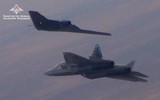 [ẢNH] S-70 Okhotnik sẽ mở rộng hỏa lực vốn đã vượt trội của Su-57