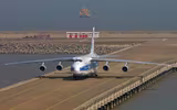[ẢNH] Chuyến bay kỷ lục qua hai cực trái đất của An-124 Ruslan