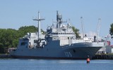 [ẢNH] Ukraine tuyên bố lệnh trừng phạt khiến Nga phá sản kế hoạch đóng tàu đổ bộ