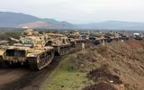 [ẢNH] Xe tăng Thổ Nhĩ Kỳ ào ạt tiến vào Syria báo hiệu cuộc chiến mới