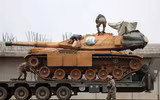 [ẢNH] Xe tăng Thổ Nhĩ Kỳ ào ạt tiến vào Syria báo hiệu cuộc chiến mới
