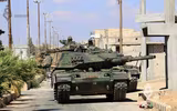 [ẢNH] Xe tăng Thổ Nhĩ Kỳ ào ạt tiến vào Syria báo hiệu cuộc chiến mới