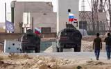 [ẢNH] Căn cứ thứ ba ở Syria: Quân đội Nga triển khai cách Thổ Nhĩ Kỳ chỉ 5 km