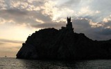 [ẢNH] Nga cắt nguồn điện và khí đốt trả đũa Ukraine phong tỏa nguồn nước Crimea?