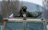 [ẢNH] Quan chức Nga cảnh báo ‘đòn giáng mạnh vào Kiev’ nếu Ukraine tấn công Donbass
