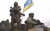 [ẢNH] Chuyên gia Nga lo ngại cuộc tấn công Donbass của Ukraine khi được Mỹ hỗ trợ