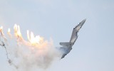 [ẢNH] Sự thực 2 chiếc Su-30MKI Ấn Độ đẩy lui cùng lúc 8 F-16 Pakistan