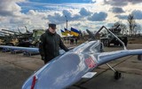 [ẢNH] Tổ hợp phòng không chủ lực của quân ly khai bất lực trước UAV Bayraktar TB2 Ukraine