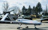 [ẢNH] Tổ hợp phòng không chủ lực của quân ly khai bất lực trước UAV Bayraktar TB2 Ukraine