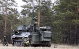 [ẢNH] Chuyên gia Nga lo ngại cuộc tấn công Donbass của Ukraine khi được Mỹ hỗ trợ
