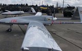 [ẢNH] Tổ hợp phòng không chủ lực của quân ly khai bất lực trước UAV Bayraktar TB2 Ukraine