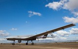 [ẢNH] Chiến tranh cận kề khi Ankara chuyển gấp cho Kiev 30 UAV Bayraktar TB2