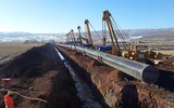 [ẢNH] Nghị sĩ Nga nói về cách duy nhất để buộc Kiev trả lại nước ngọt cho Crimea