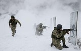 [ẢNH] Quân tình nguyện Nga khẳng định sẵn sàng tham chiến tại Donbass
