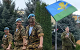 [ẢNH] Nga tăng cường đơn vị lính dù tinh nhuệ tới Crimea giữa căng thẳng với Ukraine
