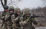 [ẢNH] Nga điều tập đoàn quân từng đánh bại Gruzia áp sát biên giới Ukraine