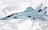 [ẢNH] Chuyên gia Nga giải thích tại sao đối phương phải rút lui khi gặp MiG-31