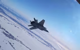 [ẢNH] Chuyên gia Nga giải thích tại sao đối phương phải rút lui khi gặp MiG-31