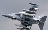 [ẢNH] Hải quân Nga nhận hàng loạt Yak-130 để ‘đón’ siêu tàu sân bay tương lai?