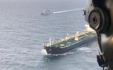 [ẢNH] Nga gửi tín hiệu tới Israel khi bảo vệ tàu chở dầu Iran tới Syria