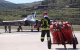 [ẢNH] Tiêm kích F-35 cố tình phơi mình để hàng loạt tổ hợp phòng không Nga phát hiện từ xa?