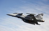 [ẢNH] Tên lửa Meteor giúp tiêm kích châu Âu dễ dàng đánh bại Su-35 và Su-57?