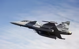 [ẢNH] Tên lửa Meteor giúp tiêm kích châu Âu dễ dàng đánh bại Su-35 và Su-57?