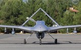 [Ảnh] Dù sắp bị UAV Bayraktar TB2 vây kín, vì sao Nga vẫn bình thản?