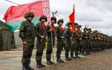 [ẢNH] Belarus bất ngờ tổng động viên quân dự bị khi căng thẳng leo thang