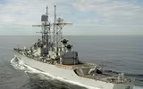 [ẢNH] Kinh ngạc sức mạnh tuần dương hạm hạt nhân của Hải quân Mỹ