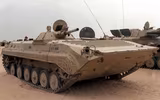 [ẢNH] Sức mạnh khủng khiếp của súng chống tăng Carl Gustav khi ‘bắn xuyên táo’ BMP-1