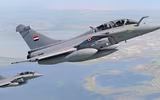 [ẢNH] Su-35 thất bại cực sốc khi lần đầu ‘đọ cánh’ cùng Rafale