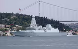 [ẢNH] Tham mưu trưởng Hạm đội Biển Đen bị cách chức sau vụ việc HMS Defender