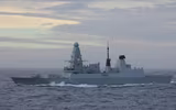 [ẢNH] Tham mưu trưởng Hạm đội Biển Đen bị cách chức sau vụ việc HMS Defender