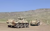 [ẢNH] Hàng ngàn tay súng Taliban có thể sắp tràn vào căn cứ Shindand của Mỹ