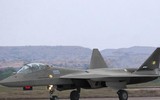 [ẢNH] Lộ diện cấu hình kỳ lạ của Su-57 phiên bản hai phi công?