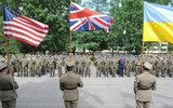 [ẢNH] NATO chưa muốn kết nạp vì... lo ngại sức mạnh quá lớn của Ukraine?