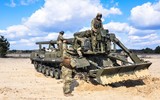 [ẢNH] Hàng loạt siêu pháo bắn đạn hạt nhân của Ukraine bất ngờ áp sát Donbass
