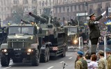 [ẢNH] Hàng loạt siêu pháo bắn đạn hạt nhân của Ukraine bất ngờ áp sát Donbass